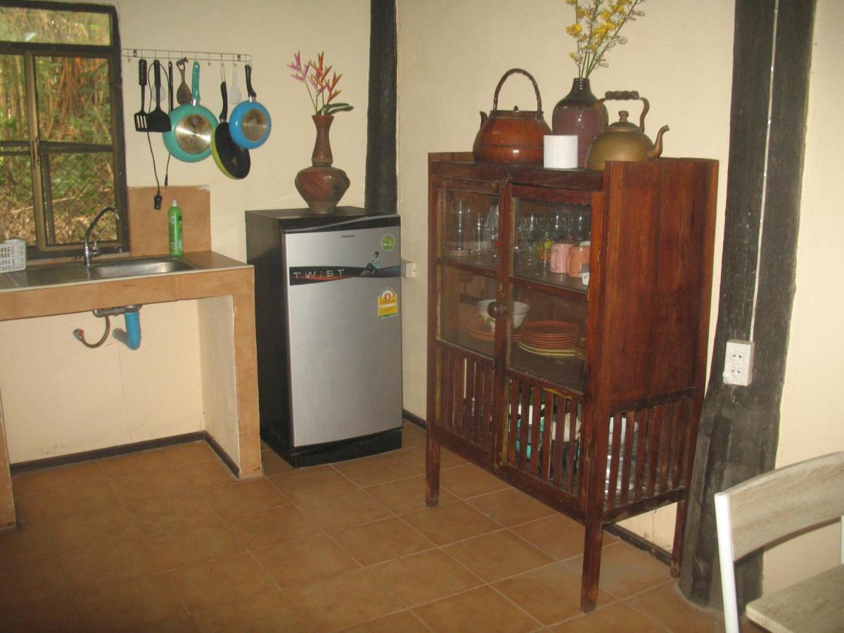 Teak House Chiang Mai Hotell Eksteriør bilde