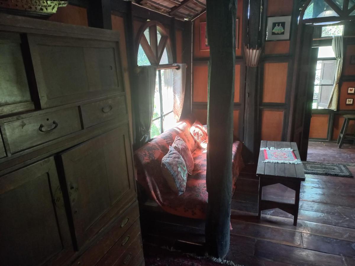 Teak House Chiang Mai Hotell Eksteriør bilde