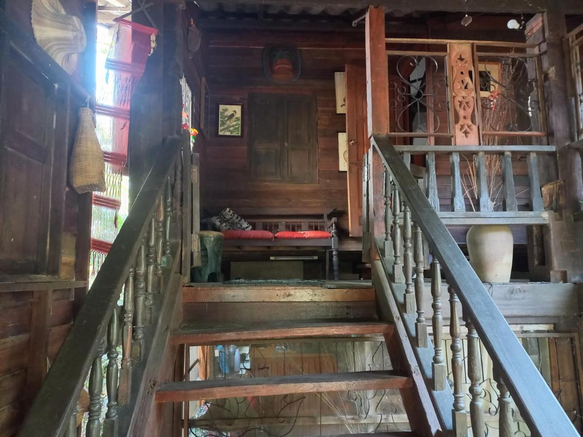 Teak House Chiang Mai Hotell Eksteriør bilde