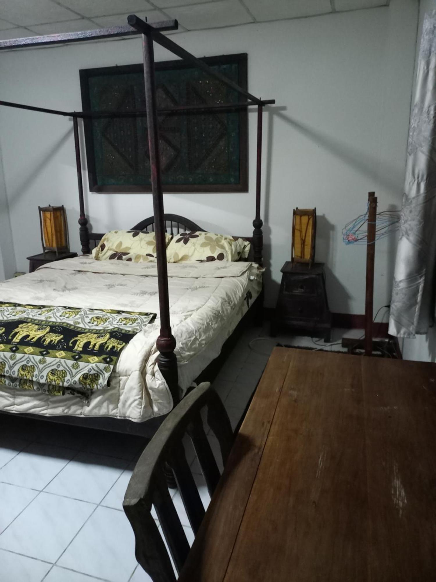 Teak House Chiang Mai Hotell Eksteriør bilde