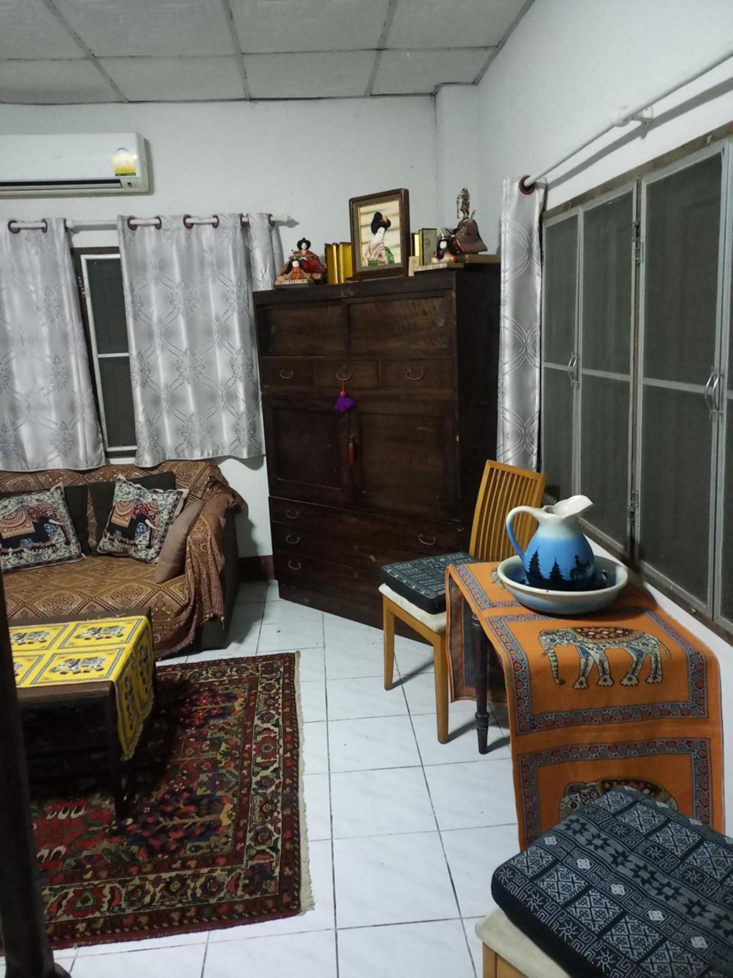 Teak House Chiang Mai Hotell Eksteriør bilde