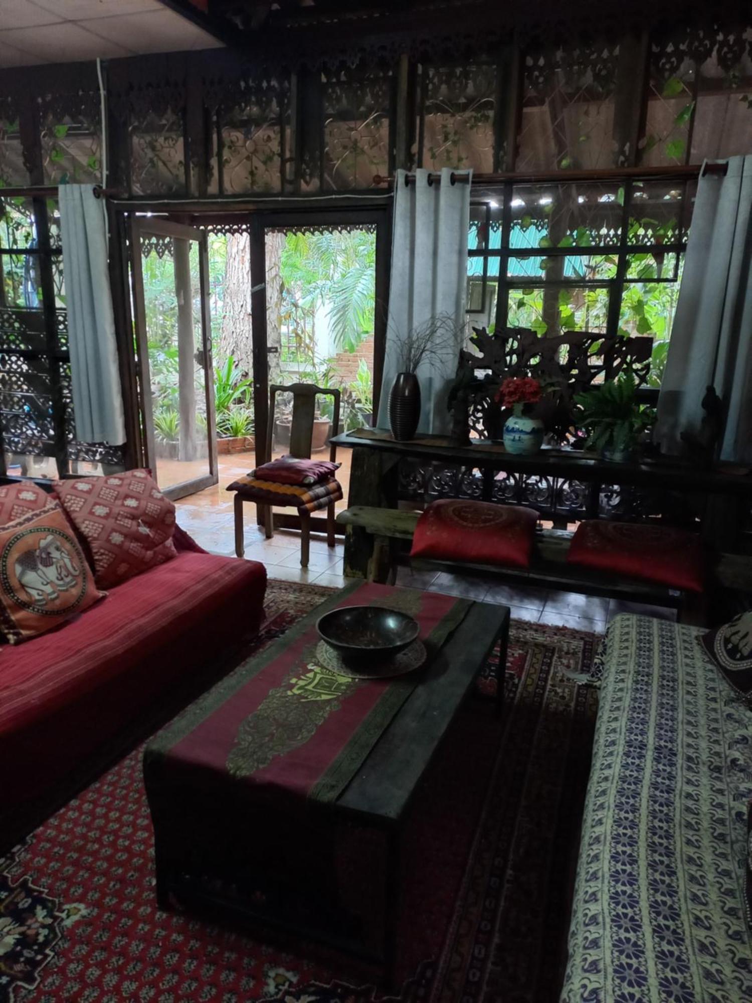 Teak House Chiang Mai Hotell Eksteriør bilde